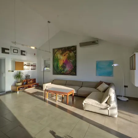 Penthouse Belvedere View With Private Parking Appartamento *